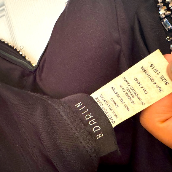 Stunning black strapless evening gown with embellished bodice. - Picture 6 of 6